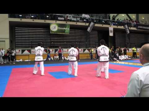 ITF 2011 NZ - USA Junior Male Team Patterns.MP4