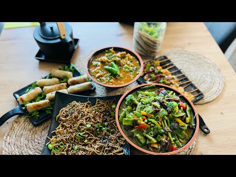 Stir-fried vegetables and Chinese-style sautéed chicken