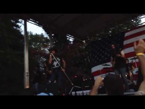 Freebird - Jimmie Van Zant (Evesham Harvest Festival)