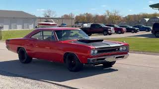 1969 Dodge Coronet Super Bee A12 440 Six-Pack Hardtop Start Up 2