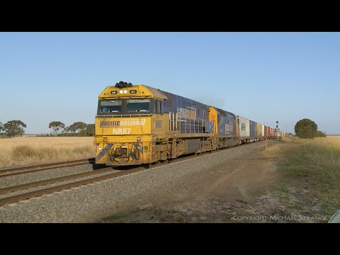 5MA5 Pacific National Intermodal Containers (7/1/2021) - PoathTV Australian Trains & Railways