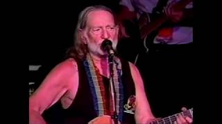 Willie Nelson live at Carl&#39;s Corner 2005 - Mountain Dew