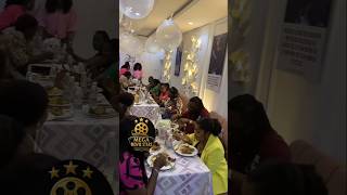 Download lagu Eve dan suaminya datang siap untuk reuni kelasnya dengan teman-teman sekelasnya yang lama🤎 mp3 Download lagu Eve dan suaminya datang siap untuk reuni kelasnya dengan teman-teman sekelasnya yang lama🤎 mp3