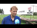 Boer Arie Vaandrager voert actie tegen de Patatweg