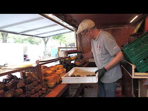 Die großartige One-Man Bakery auf dem Markt | Street Food Berlin Germany