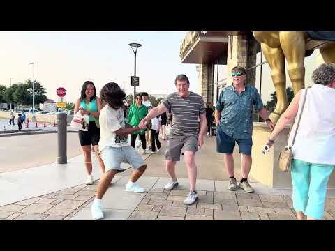 Kool & The Gang - Get Down On It (Offizielles öffentliches Tanzvideo)