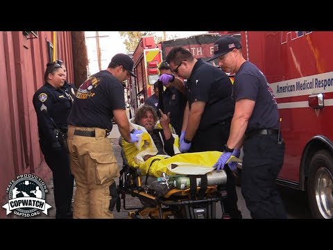 Copwatch | Police & Medics Respond to Man Down in Alley | United ...