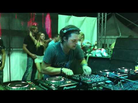 Axwell @ Nokia presents Papaya Day 'n Night 2011 | 13.07.2011.