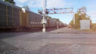 preview picture of video 'CSX 572 at Centerport, NY 10-04-08'