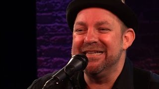 Kristian Bush performs "Trailer Hitch"