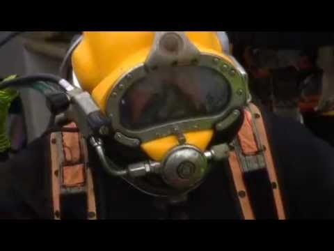 Working as a Diver in the tidal Thames - a Port of London Authority Film