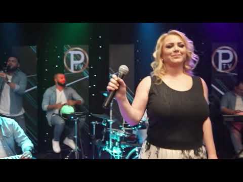 Aleksandra Ristanovic Mega Show - Voli me grli me