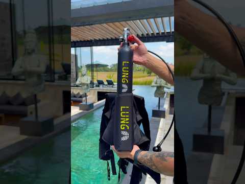 “How do you know when you’re out of air?” 🗣️ #fyp #diving #snorkeling #underwater #scuba #summer