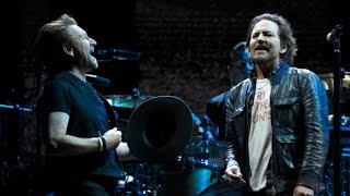 MULTICAM | U2 + Eddie Vedder + Mumford & Sons - Mothers Of The Disappeared