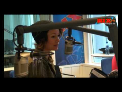 Linda Bengtzing och Velvet gästar Rix morronzoo