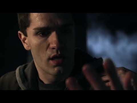 Smallville Season 8x16 Chloe Stop Jimmy from attacking Davis