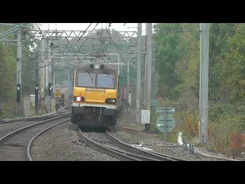92011 4m63 Mossend - Hams Hall 18th October 2013
