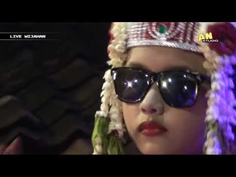 RUJAK CENGKIR voc.Mimin Aminah - SENI SINTREN SRI MULYA SEJATI Live 2017