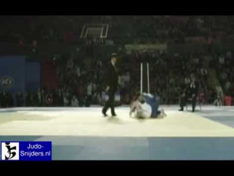 Judo 2009 Tbilisi: Bischof (GER) - Barkouski (BLR) [-81kg].