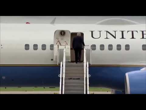 Donald trump boarding air force one with toilet paper stuck to his shoes🤣🤣😂😂😂😂💯