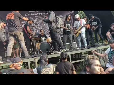 CIVIL VOICE HC PUNK Live at atas nama kebersamaan moga pemalang selatan