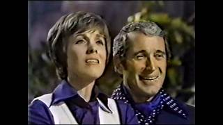 Perry Como and Julie Andrews - Sing/Song Medley