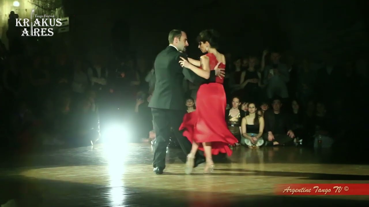 Lorena Tarantino y Gianpiero Galdi  with El Cachivache at Krakus Aires 24 Cumparsita