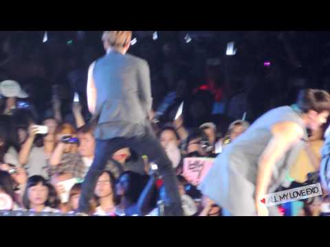 140815 SMTOWN CONCERT / EXO - MACHINE (focus SEHUN 세훈)
