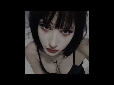 RUN UP - FlyBoyTarantino x B-Train