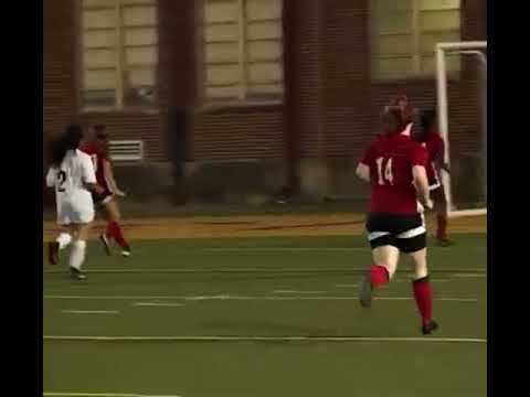 GHS Red Devil Center Defender takes the ball up to score#MayaSaleh#classof2022#Memphis#women'ssoccer