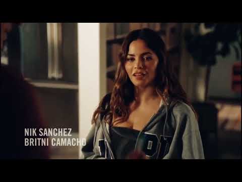 Nolan and Bailey first meet and rookie is pro when it comes to asking for date | bathrobe shower hot