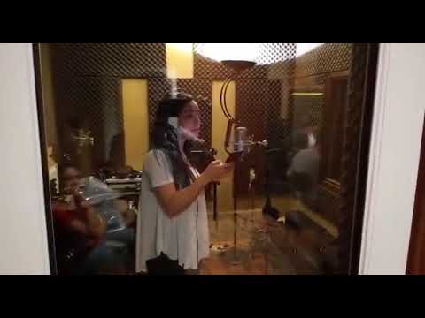 Yanmadın mı  Aysel YAKUPOGLU           (ilk kayıt stüdyo hali) SÖZ-MÜZİK ÖMER ÇAKIR