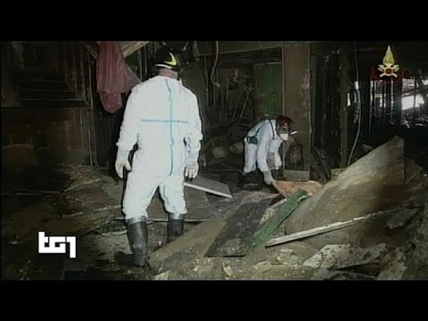 Costa Concordia search team look for last victim