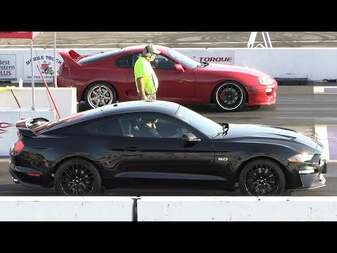 Toyota Supra vs Mustang GT