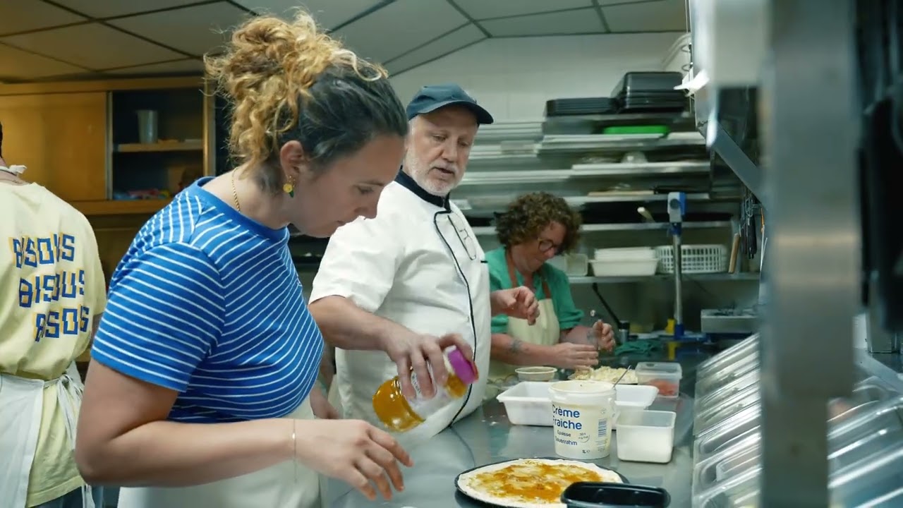 Initiez-vous à l’art de la pizza avec Marco Livio - Vidéo