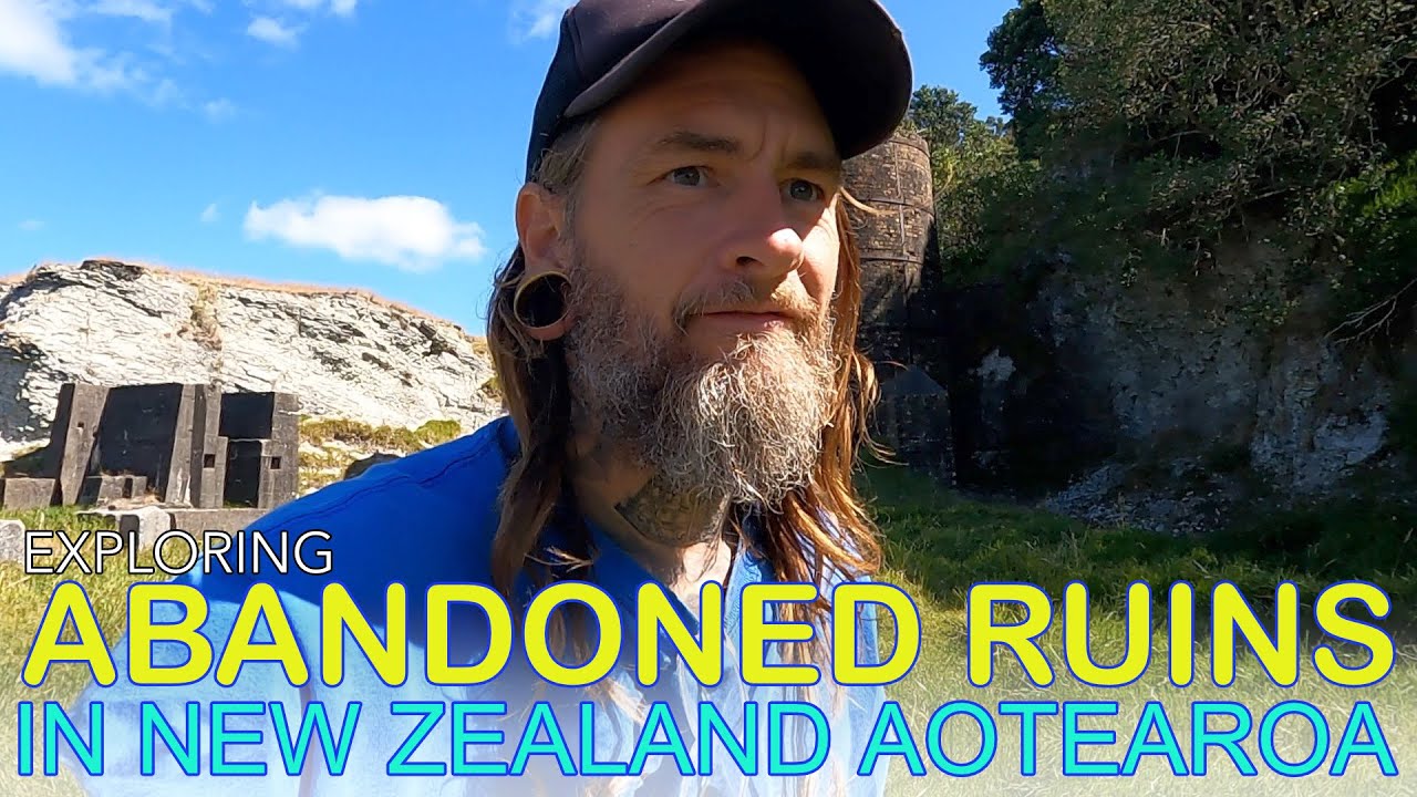 Sailing to Matakohe Island & Exploring it's Abandoned Cement Factory Ruins & Shipwreck Beach