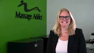 Interview with Caroline Kolompar, CEO Massage Addict