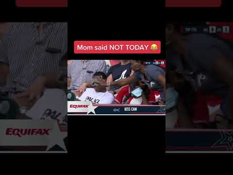 EPIC FAIL-KISS CAM MOM SAYS NO!