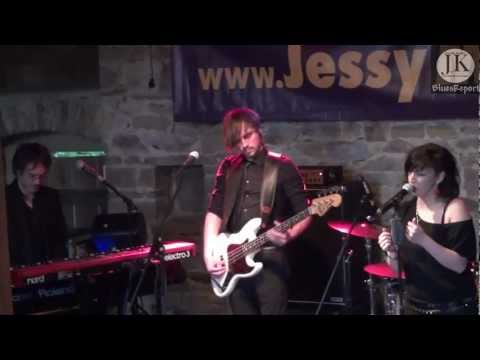 Jessy Martens & Band - Love me like a man / BLUES IM HOF 2011 Germany