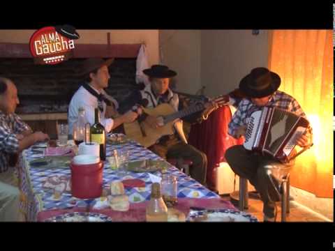 Alma Gaucha Programa del 30/05/2015 B2