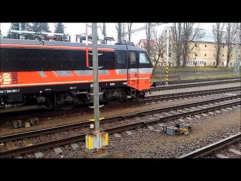 Rozjezd lokomotivy 365.001-7 (Belgičanka) s nákladem v Hodoníně