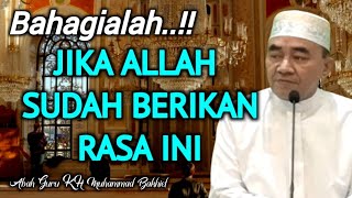 Download lagu Bahagialah..!! Jika Allah Sudah Berikan Rasa Ini || KH. Muhammad Bakhiet mp3