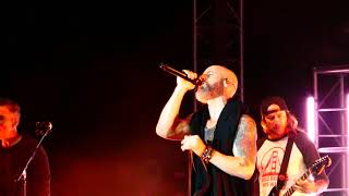 Daughtry - Renegade (Live at the Brown County Fair)