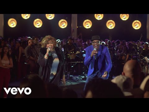 Mumuzinho, Alcione - Amor Falsificado (Ao Vivo)