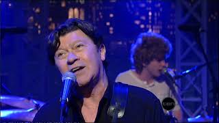 TV Live: Robbie Robertson - &quot;He Don&#39;t Live Here No More&quot; (Letterman 2011)