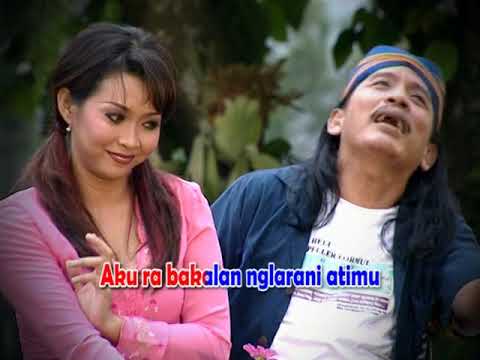 Sonny Josz Feat. Ratna Listy - Gombal Mukiyo | Dangdut [OFFICIAL]