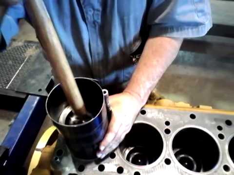 C-9 Caterpillar Piston Installation