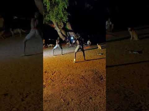 These young aboriginal boys are 💯 percent Talented 🖤🎭 the way beat hits and their moves and style.🤟🤣