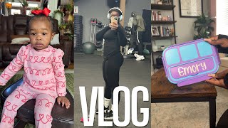 VLOG -*REALISTIC* DAY IN THE LIFE AS A MOM, CLEANING + DIY PROJECTS