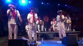 Los Gaiteros de San Jacinto La Maestranza-En Vivo